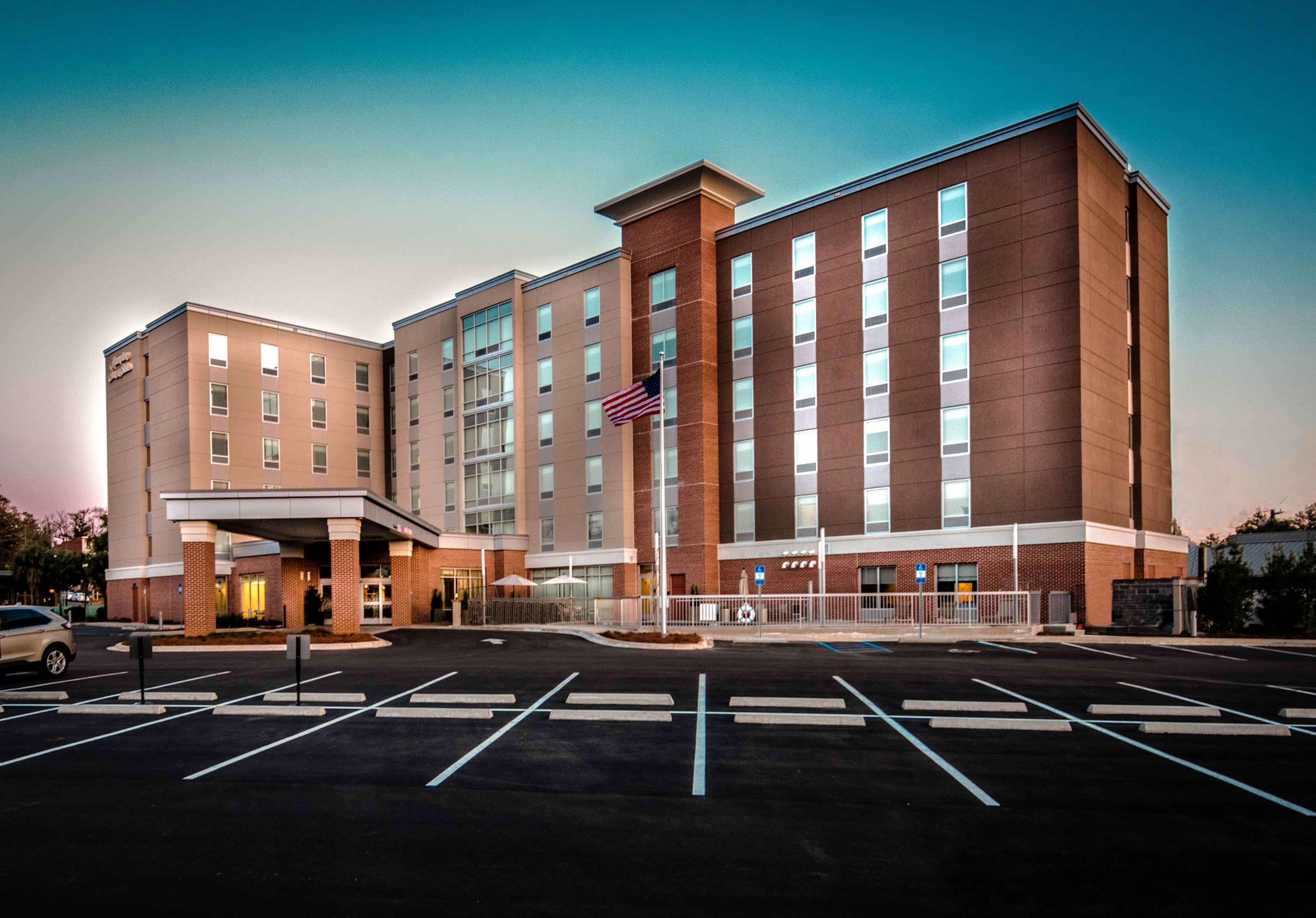 Hampton Inn & Suites Tallahassee Capitol-University Kültér fotó